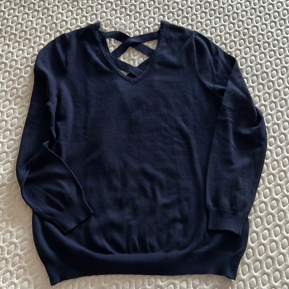 Mia Back Detail Pullover